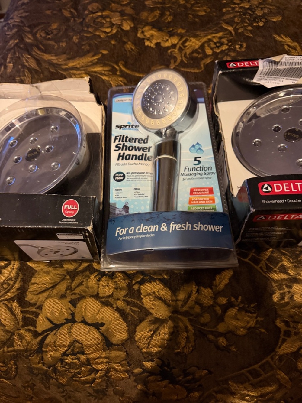 Delta Chrome Round Multi-Stream Shower Head